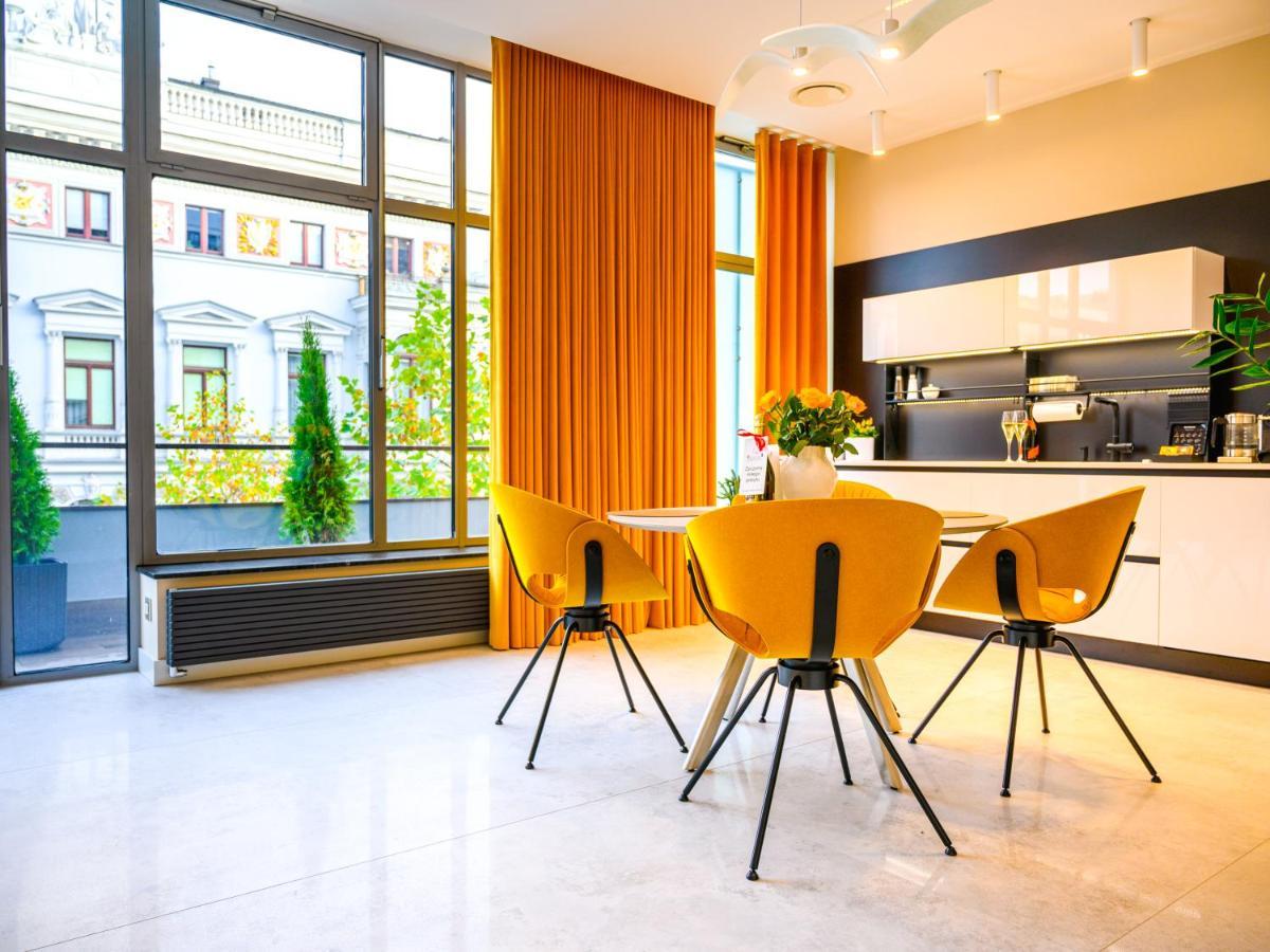 Pietryna Apartments Luxury - Sauna , Jacuzzi , Bezposrednio Przy Ul Piotrkowskiej Łódź Exteriör bild