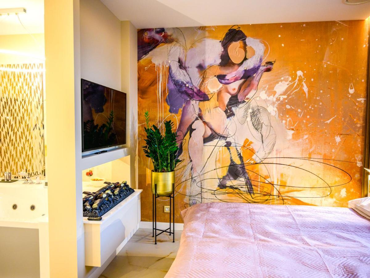 Pietryna Apartments Luxury - Sauna , Jacuzzi , Bezposrednio Przy Ul Piotrkowskiej Łódź Exteriör bild