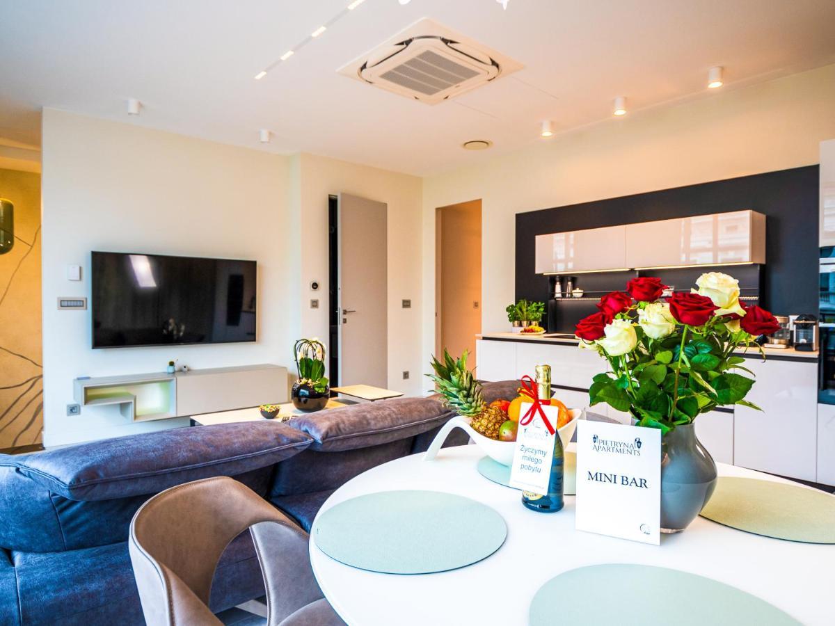 Pietryna Apartments Luxury - Sauna , Jacuzzi , Bezposrednio Przy Ul Piotrkowskiej Łódź Exteriör bild