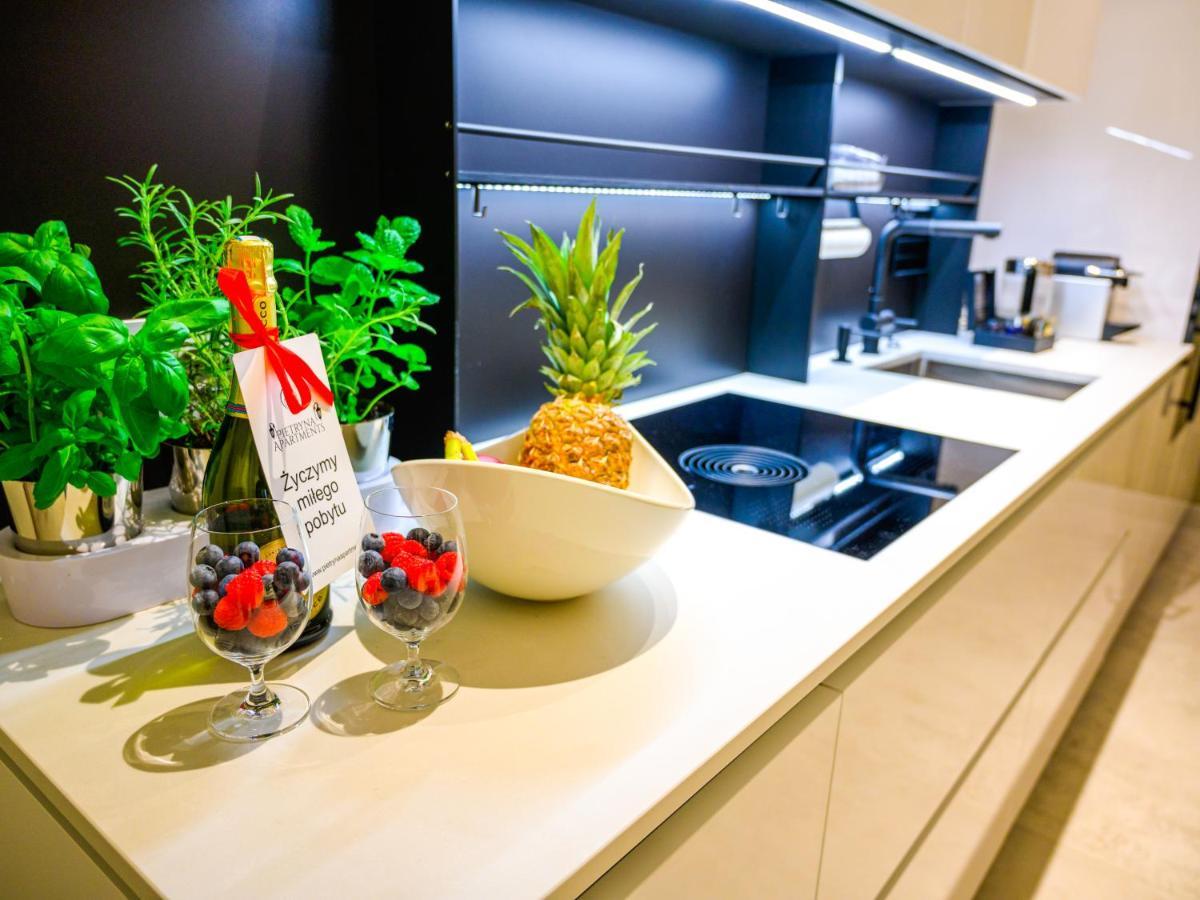 Pietryna Apartments Luxury - Sauna , Jacuzzi , Bezposrednio Przy Ul Piotrkowskiej Łódź Exteriör bild