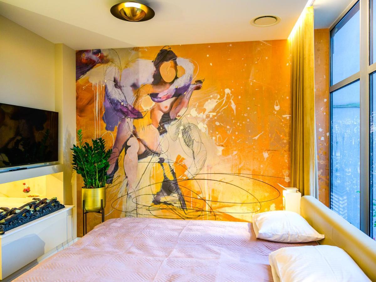 Pietryna Apartments Luxury - Sauna , Jacuzzi , Bezposrednio Przy Ul Piotrkowskiej Łódź Exteriör bild